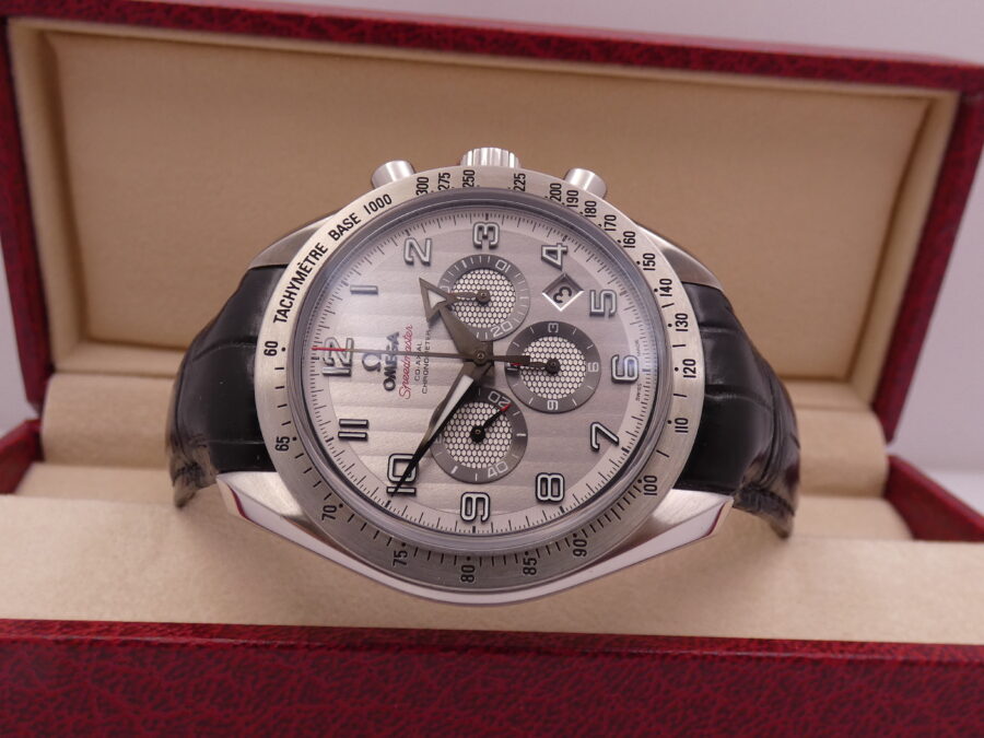 Cronografo Omega Speedmaster Broad Arrow Co-Axial 44mm With PAPERS Anno 2015 LIKE NEW Automatico - immagine 4