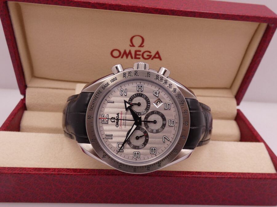 Cronografo Omega Speedmaster Broad Arrow Co-Axial 44mm With PAPERS Anno 2015 LIKE NEW Automatico - immagine 5