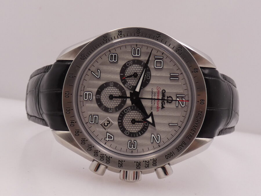 Cronografo Omega Speedmaster Broad Arrow Co-Axial 44mm With PAPERS Anno 2015 LIKE NEW Automatico - immagine 6