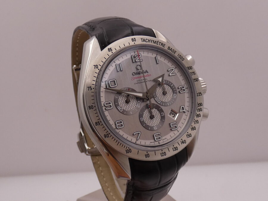 Cronografo Omega Speedmaster Broad Arrow Co-Axial 44mm With PAPERS Anno 2015 LIKE NEW Automatico - immagine 8