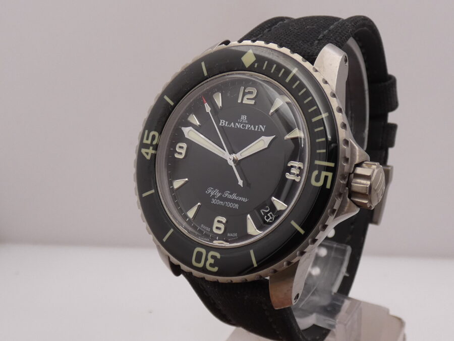 Blancpain Fifty Fathoms 45mm Titanio BOX&PAPERS Anno 2023 Automatico Rotore in Oro Bianco 18Kt - immagine 9