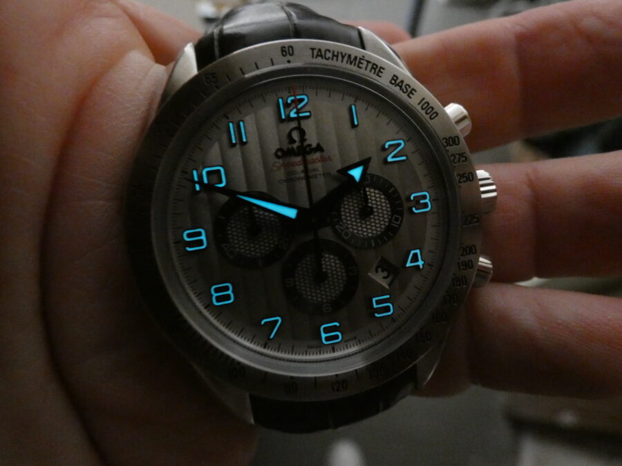 Cronografo Omega Speedmaster Broad Arrow Co-Axial 44mm With PAPERS Anno 2015 LIKE NEW Automatico - immagine 11
