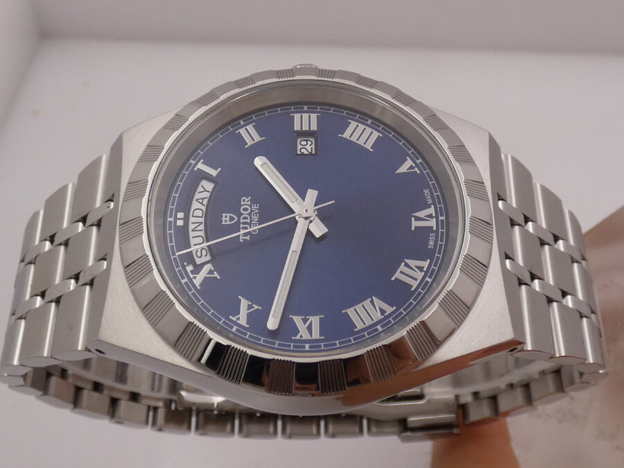 Tudor Royal Day-Date 28600 LIKE NEW BOX&PAPERS ITALY 2023 Automatico Lunetta Thunderbird Bracciale Jubille Acciaio