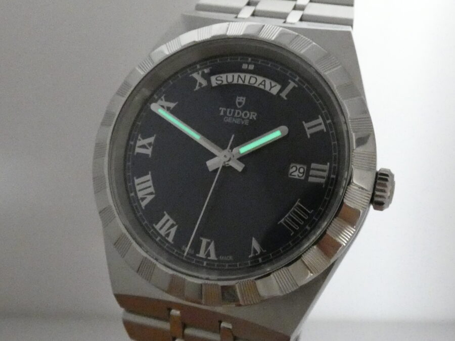 Tudor Royal Day-Date 28600 LIKE NEW BOX&PAPERS ITALY 2023 Automatico Lunetta Thunderbird Bracciale Jubille Acciaio - immagine 12