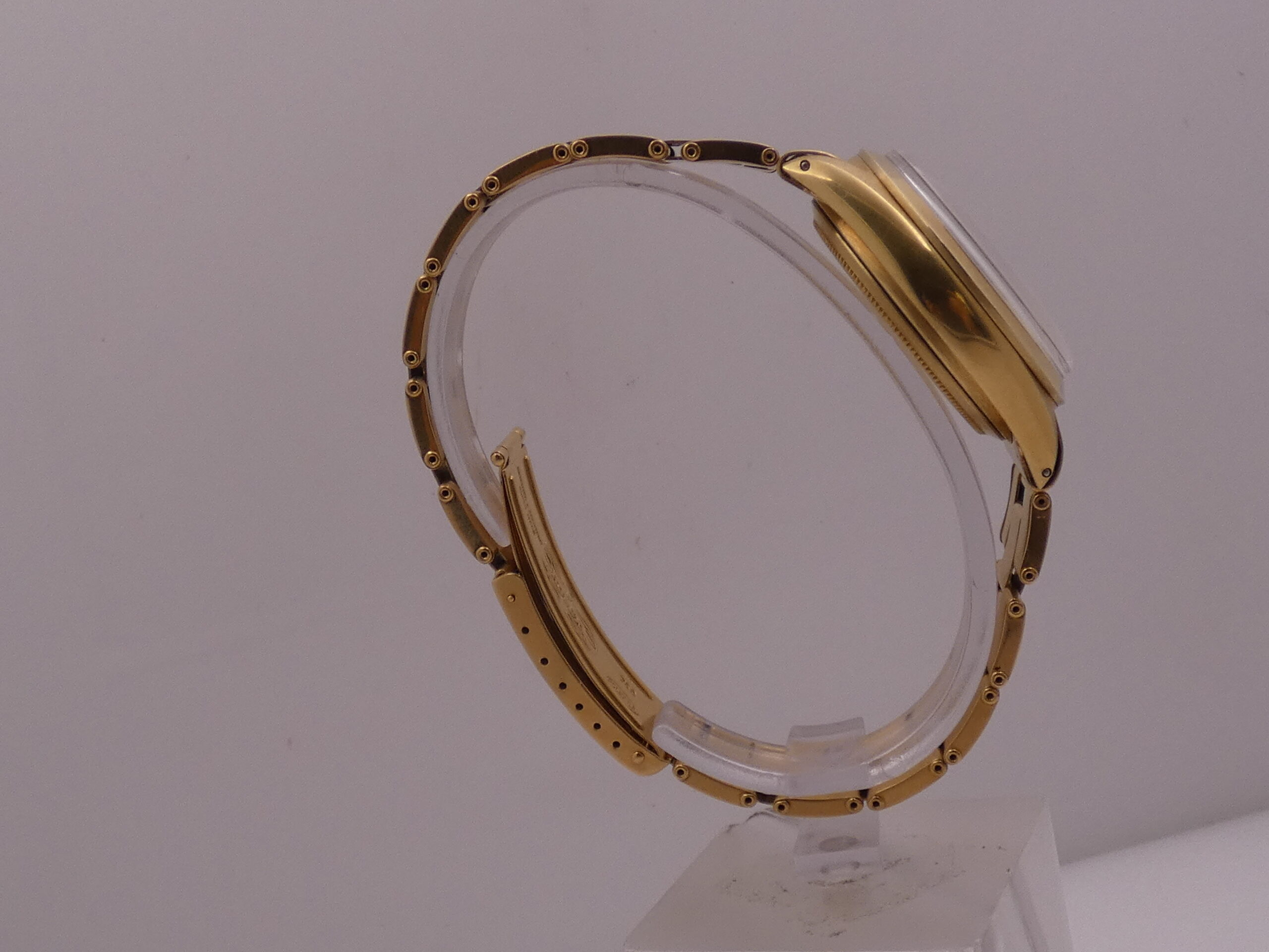 Rolex Chronograph Untouched PRE-DAYTONA 6238 ORO PIENO 18KT BOX&PAPERS ANNO 1966 MAI LUCIDATO - immagine 14