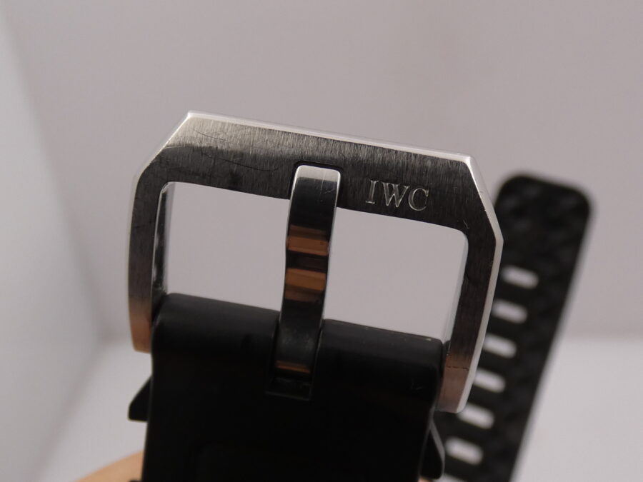 Cronografo IWC Aquatimer Galapagos Island 44mm 3767 Black PVD Automatico Day-Date v Tributo alla Fondazione Charles Darwin - immagine 14