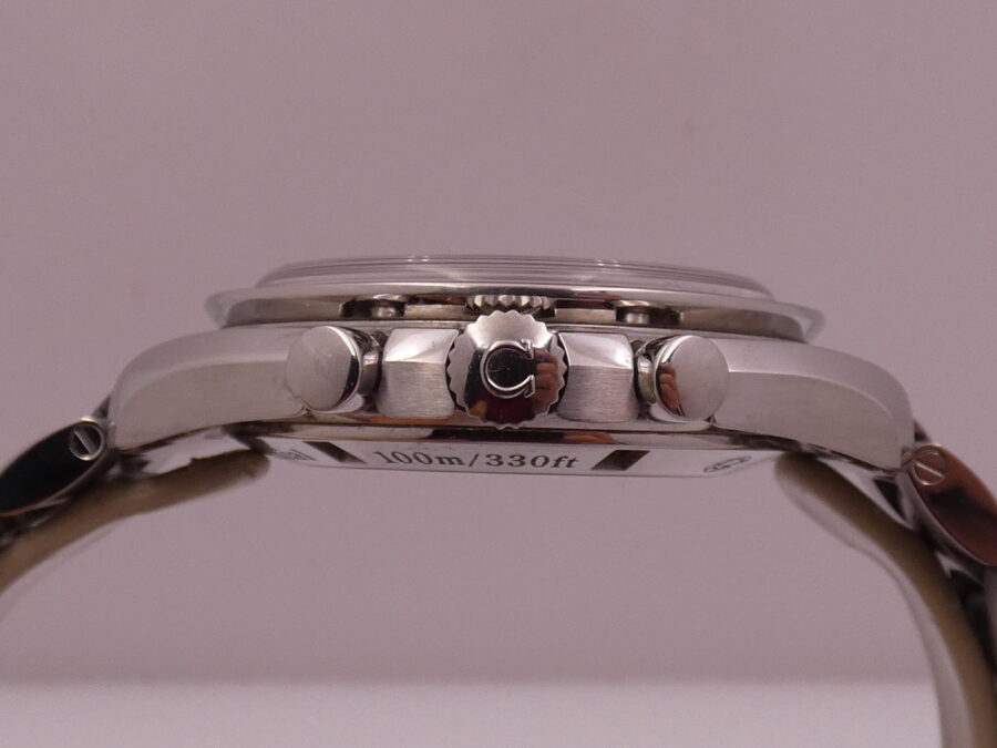 Cronografo Omega Speedmaster Broad Arrow Co-Axial 44mm With PAPERS TOP CONDITION Automatico Braccialato - immagine 17