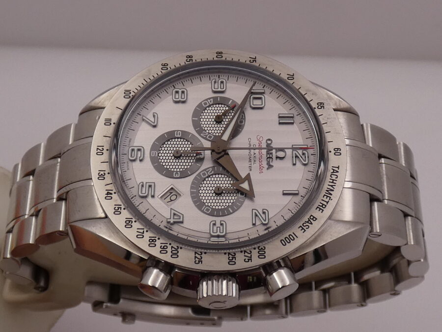 Cronografo Omega Speedmaster Broad Arrow Co-Axial 44mm With PAPERS TOP CONDITION Automatico Braccialato - immagine 4