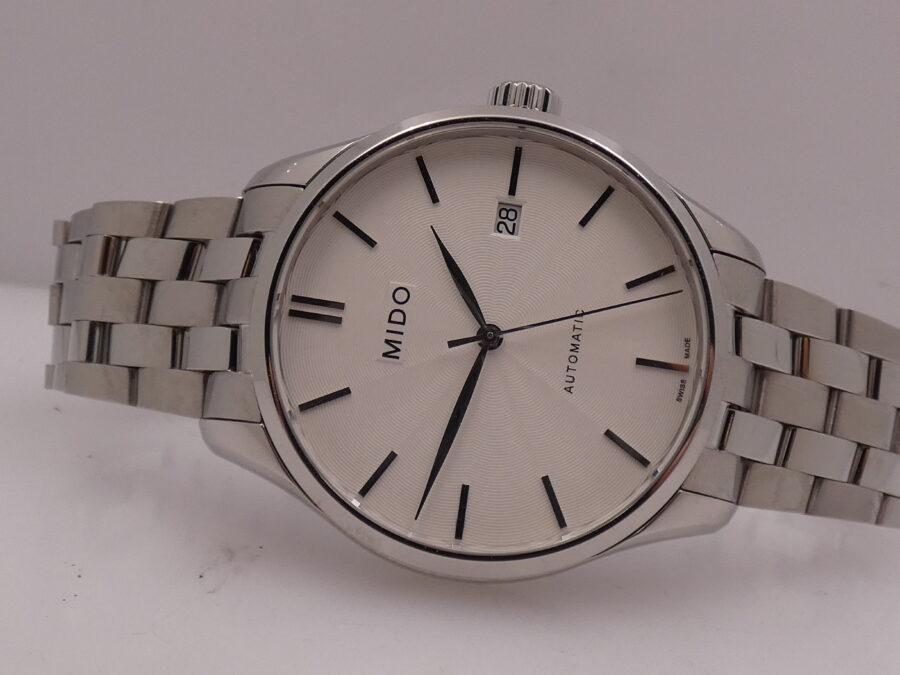Mido Belluna II 40mm Automatic BOX&PAPERS Maggio 2025 Like New Bracciale Acciaio - immagine 6