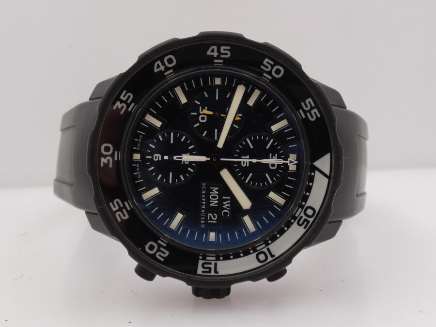 Cronografo IWC Aquatimer Galapagos Island 44mm 3767 Black PVD Automatico Day-Date v Tributo alla Fondazione Charles Darwin - immagine 6