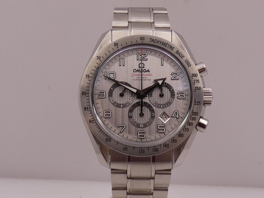 Cronografo Omega Speedmaster Broad Arrow Co-Axial 44mm With PAPERS TOP CONDITION Automatico Braccialato - immagine 8