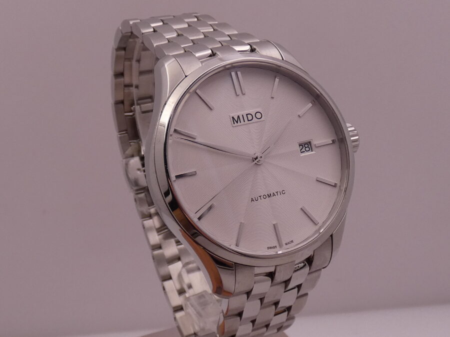 Mido Belluna II 40mm Automatic BOX&PAPERS Maggio 2025 Like New Bracciale Acciaio - immagine 11