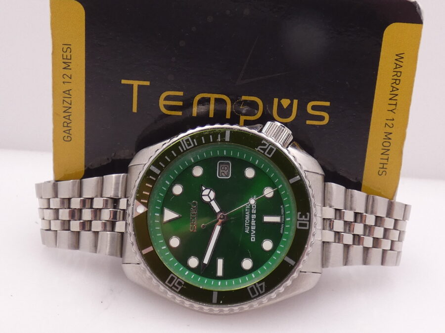 Seiko Scuba Diver's HULK Total Green 42mm Automatico Anno 1995 Braccialato Jubile Acciaio - immagine 2