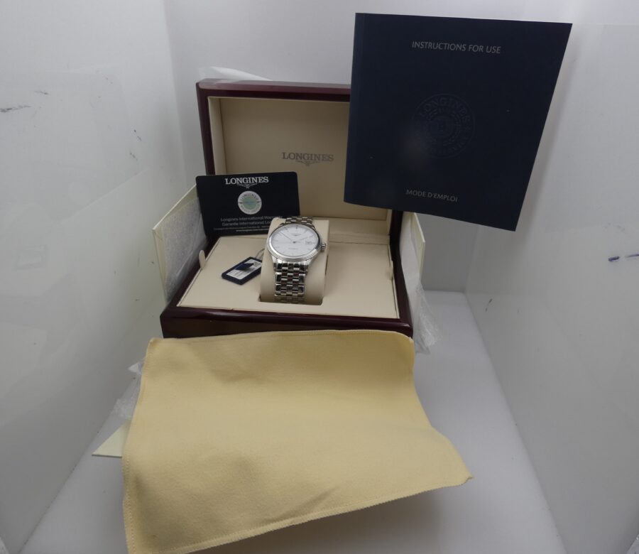 Longines Flagship Automatic L4.984.4 NEW BOX PAPERS & TAG PRICE Anno 2025 MAI INDOSSATO - immagine 11