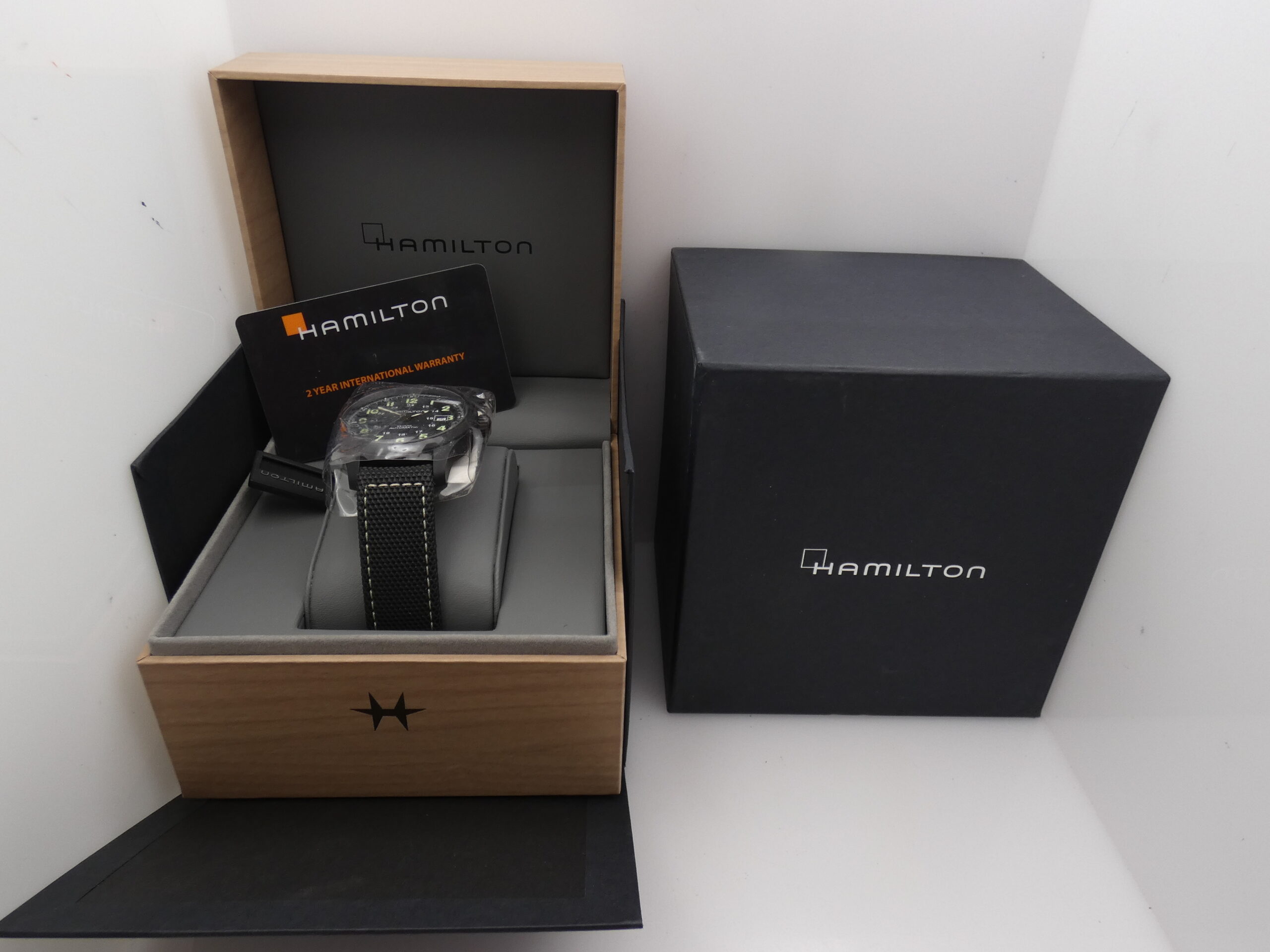 Hamilton Khaki Field Titanio H705757 NEW BOX&PAPERS Automatico MAI INDOSSATO Black PVD - immagine 12