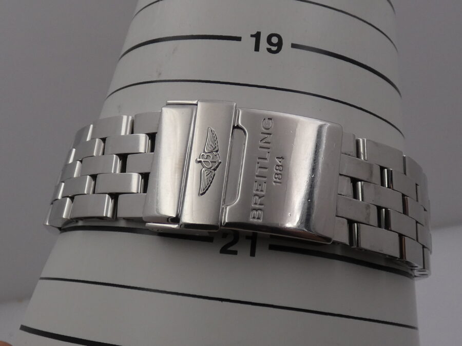 Breitling Chronomat Chronograph 44 Airborne AB0115 With PAPERS Automatic Top Condition YEAR 2015 With Bracelet Edition Speciale 30° Anniversaire Chronometre Certifie - immagine 14