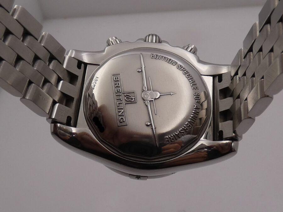 Breitling Chronomat Chronograph 44 Airborne AB0115 With PAPERS Automatic Top Condition YEAR 2015 With Bracelet Edition Speciale 30° Anniversaire Chronometre Certifie - immagine 17