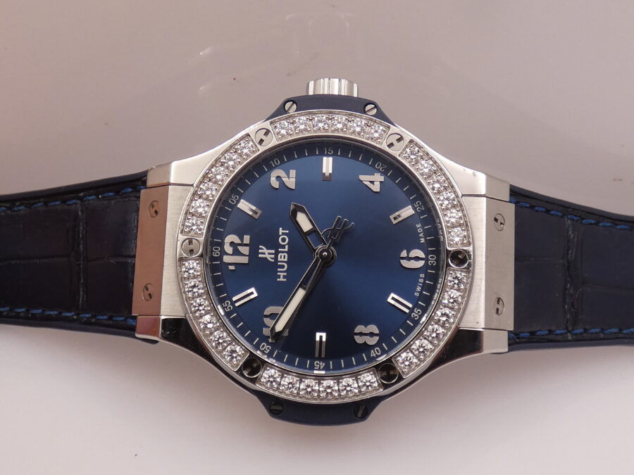 Hublot Big Bang 38 mm Blue Diamonds 1.37ct. Acciaio 361.SX.7170.LR.1204 For Ladies Wonderful Watch - immagine 4