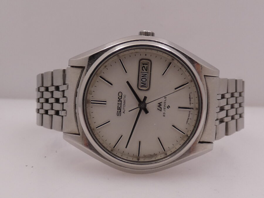 Seiko Lord Matic Day-Date Automatico Anni 70 Acciaio Braccialato Ref. 5606-8051 - immagine 5