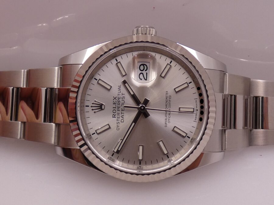 Rolex Datejust 36 126234 NEW BOX&PAPERS Anno 2020 Lunetta Oro Bianco 18Kt MAI INDOSSATO Automatico - immagine 4