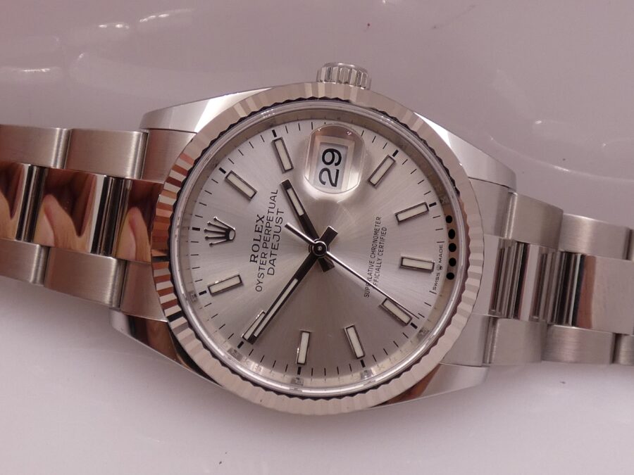 Rolex Datejust 36 126234 NEW BOX&PAPERS Anno 2020 Lunetta Oro Bianco 18Kt MAI INDOSSATO Automatico - immagine 5