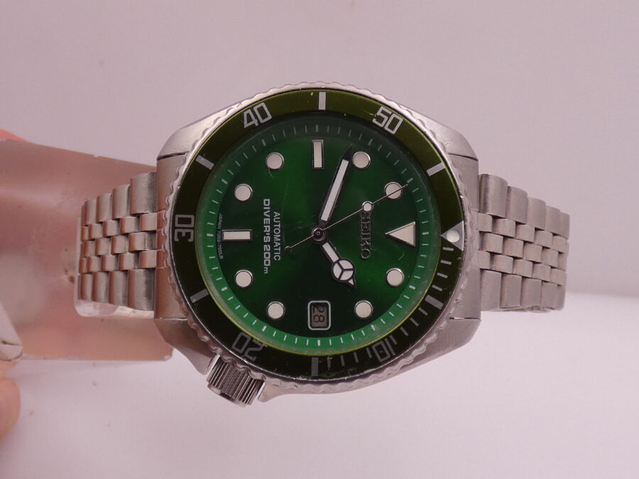 Seiko Scuba Diver's HULK Total Green 42mm Automatico Anno 1995 Braccialato Jubile Acciaio - immagine 7