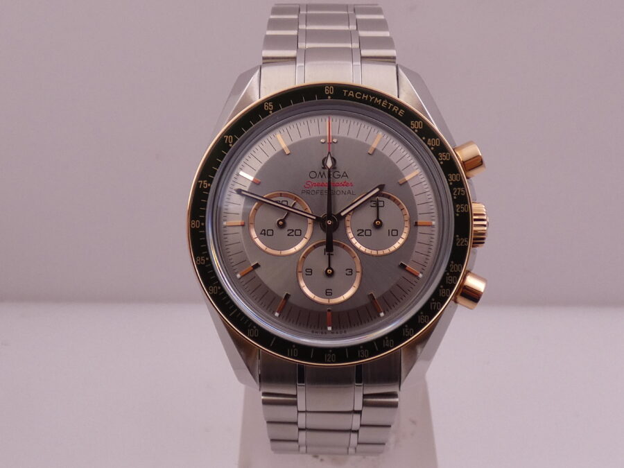 Cronografo Omega Speedmaster Tokyo 2020 LIKE NEW Oro Sedna 18Kt & Acciaio GREEN BEZEL With BOX Olympic Collection Edizione Limitata 2020pz - immagine 7