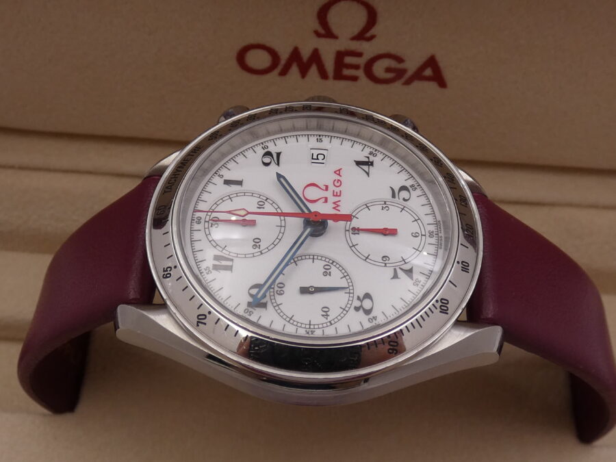 Cronografo Omega Speedmaster Date Olympic 3513.20.00 Anno 2004 Automatico Acciaio - immagine 10