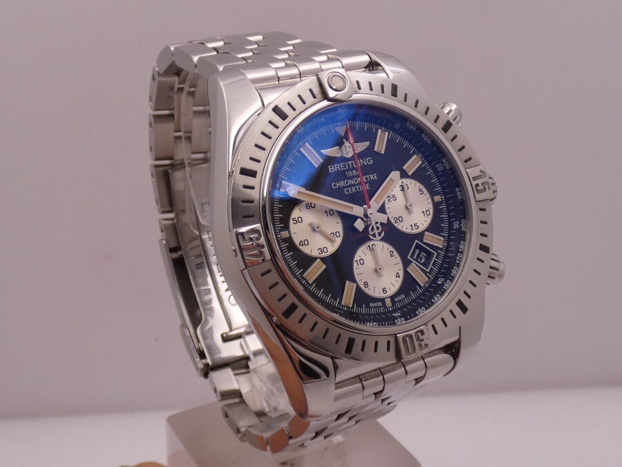 Breitling Chronomat Chronograph 44 Airborne AB0115 With PAPERS Automatic Top Condition YEAR 2015 With Bracelet Edition Speciale 30° Anniversaire Chronometre Certifie - immagine 10