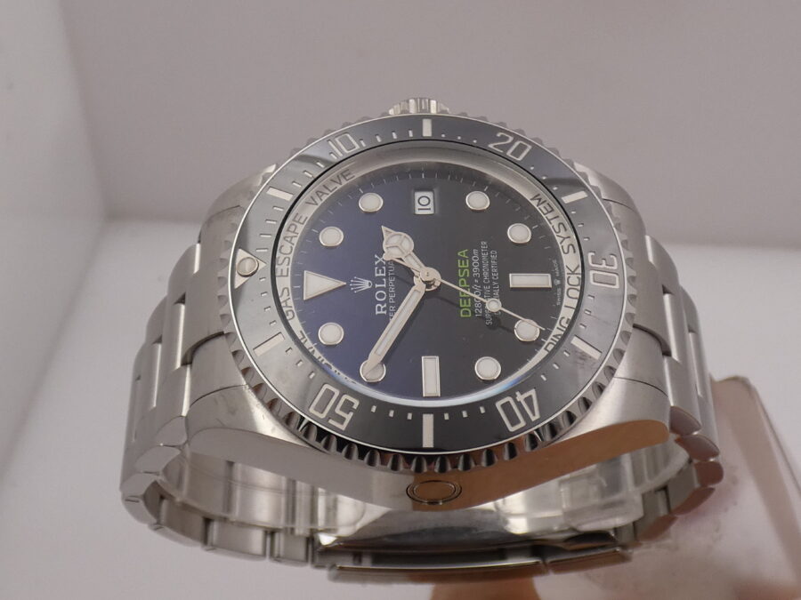 Rolex Sea-Dweller Deepsea James Cameron 136660 BOX&PAPERS Italia MARCH 2025 LIKE NEW With Some Stickers