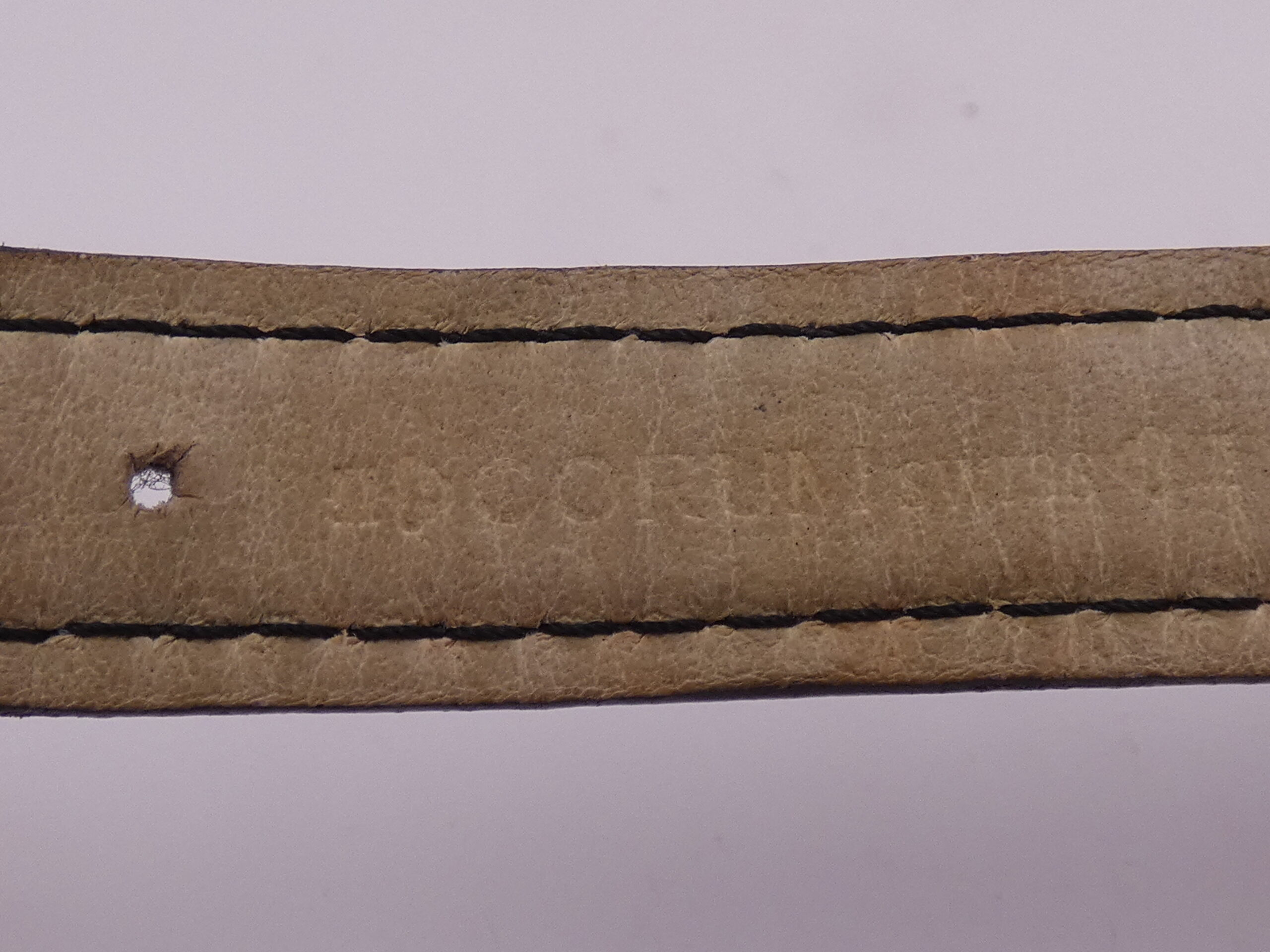 Corum Oval Bi-Time MOP DIAL Dual Crown 137.220.20 Acciaio ANNI 2000 For Ladies - immagine 12