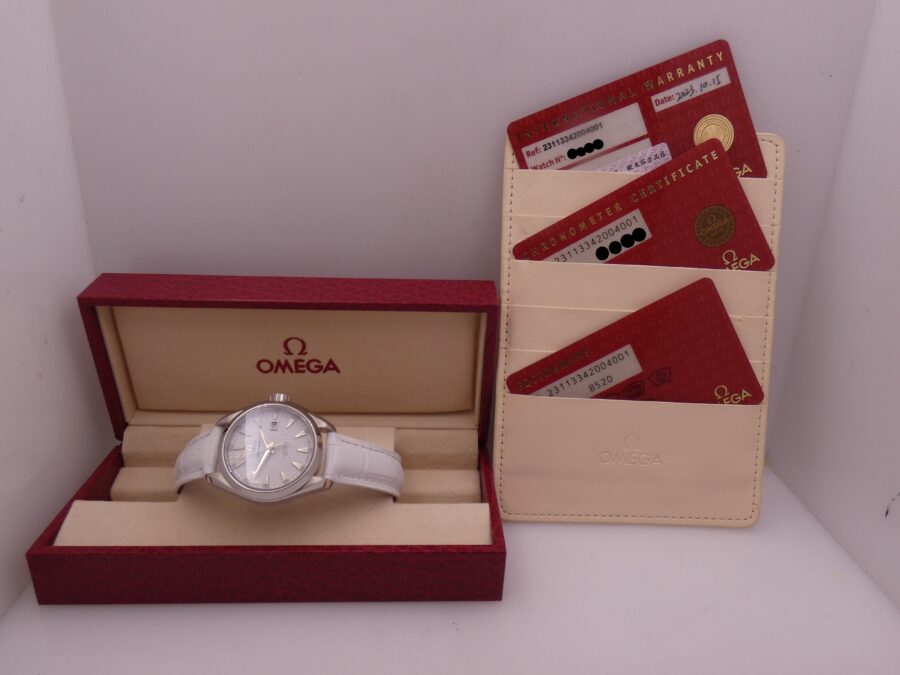 Omega Seamaster Aqua Terra Co-Axial 34mm With PAPERS Ottobre 2023 White Dial Automatico Acciaio TOP CONDITION For Ladies !!! - immagine 12