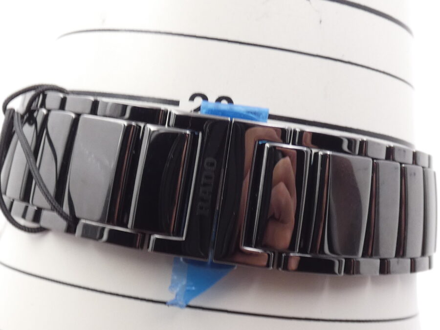 Rado True NEW BOX PAPERS & STICKERS Ceramica & Titanio Anno 2025 Mai Indossato Ref. R27238162 - immagine 14