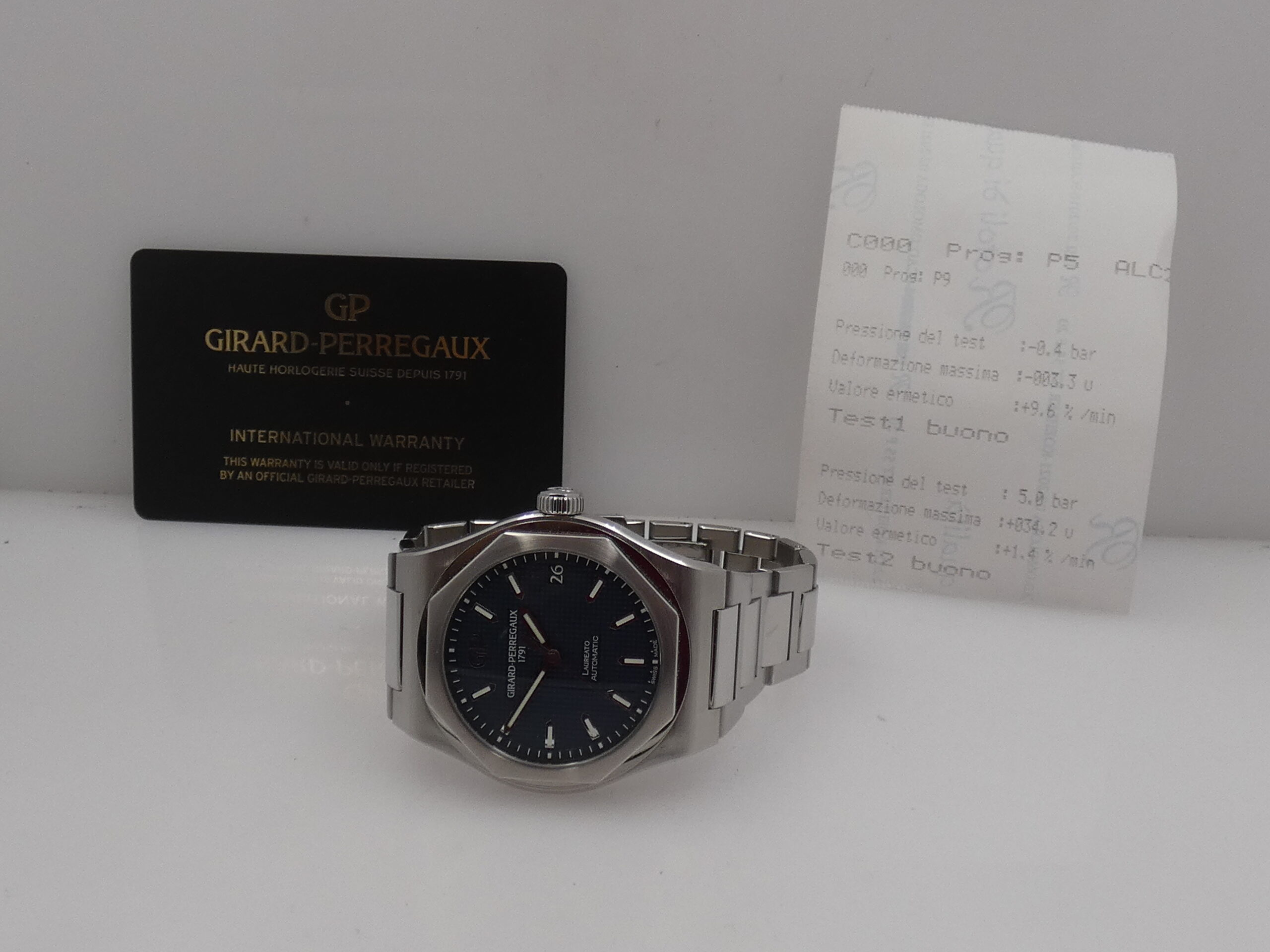 Girard Perregaux Laureato 81010 WITH PAPERS Anno 2021 TOP CONDITION Guillochè Blue Dial Automatico Acciaio - immagine 13