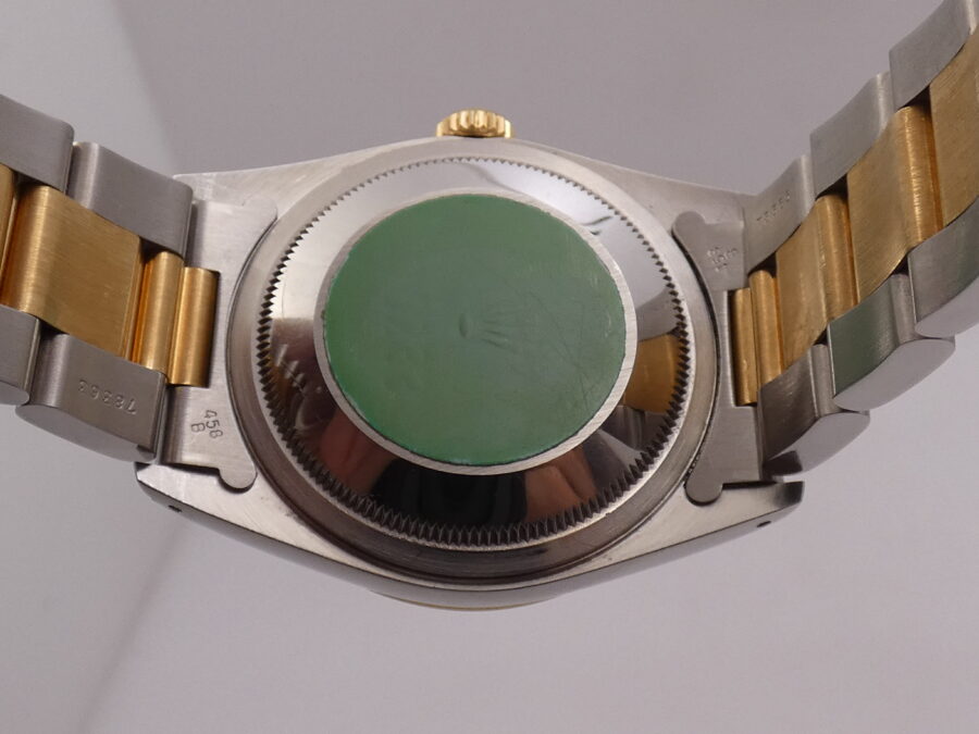 Rolex Datejust 36 16233 TOP CONDITION Oro Massiccio 18Kt & Acciaio BOX&PAPERS ITALIA Anno 1991 Mai Lucidato - immagine 16
