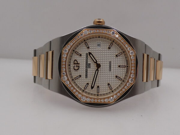 Girard Perregaux Laureato 34 Diamonds Bezel 0.82ct Acciaio & Oro Rosa 18Kt With PAPERS YEAR 2017 TOP CONDITION 56 Factory Diamonds FOR Ladies Ref. 80189D56A132-56A
