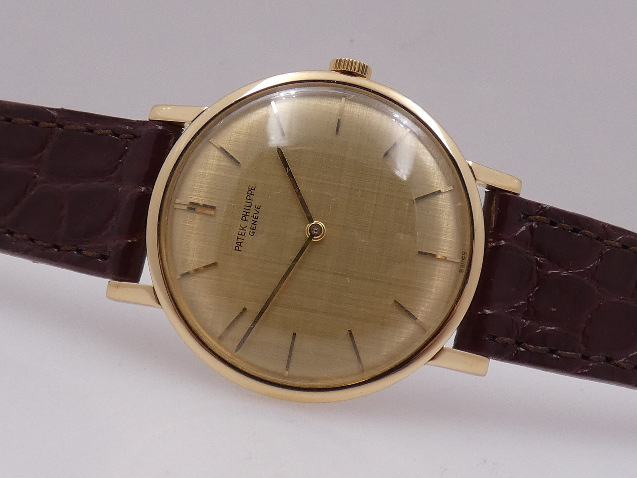 Patek Philippe Calatrava 3426 Oro Massiccio18Kt Texured Dial ANNO 1965 Manuale Vintage - immagine 5
