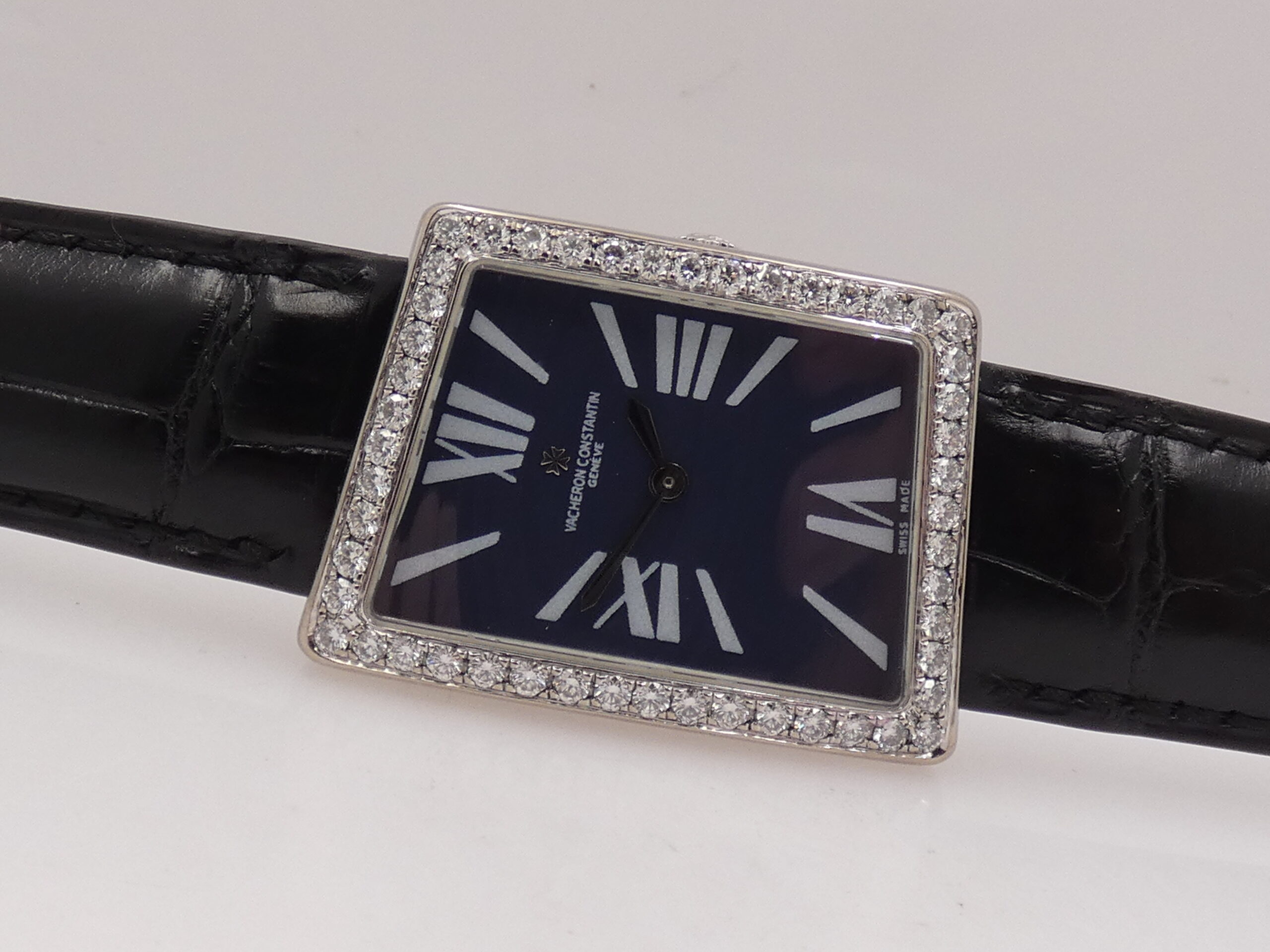 Vacheron Constantin 1972 MCMLXXII Asymmetric Diamonds Bezel Oro Bianco 18Kt Blue Dial TOP CONDITION 37010/000G Manuale FULL SET - immagine 6