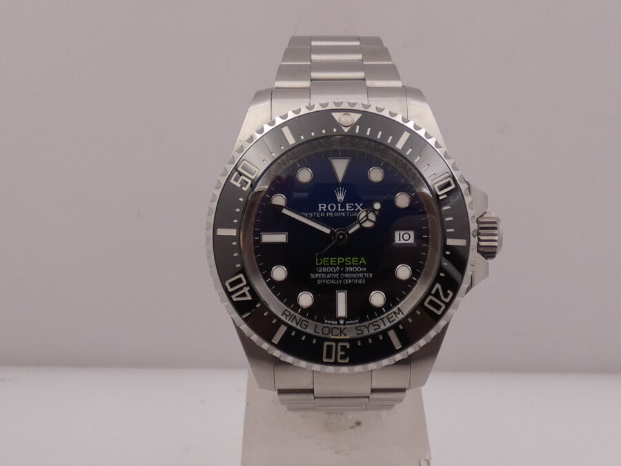 Rolex Sea-Dweller Deepsea James Cameron 136660 BOX&PAPERS Italia MARCH 2025 LIKE NEW With Some Stickers - immagine 8