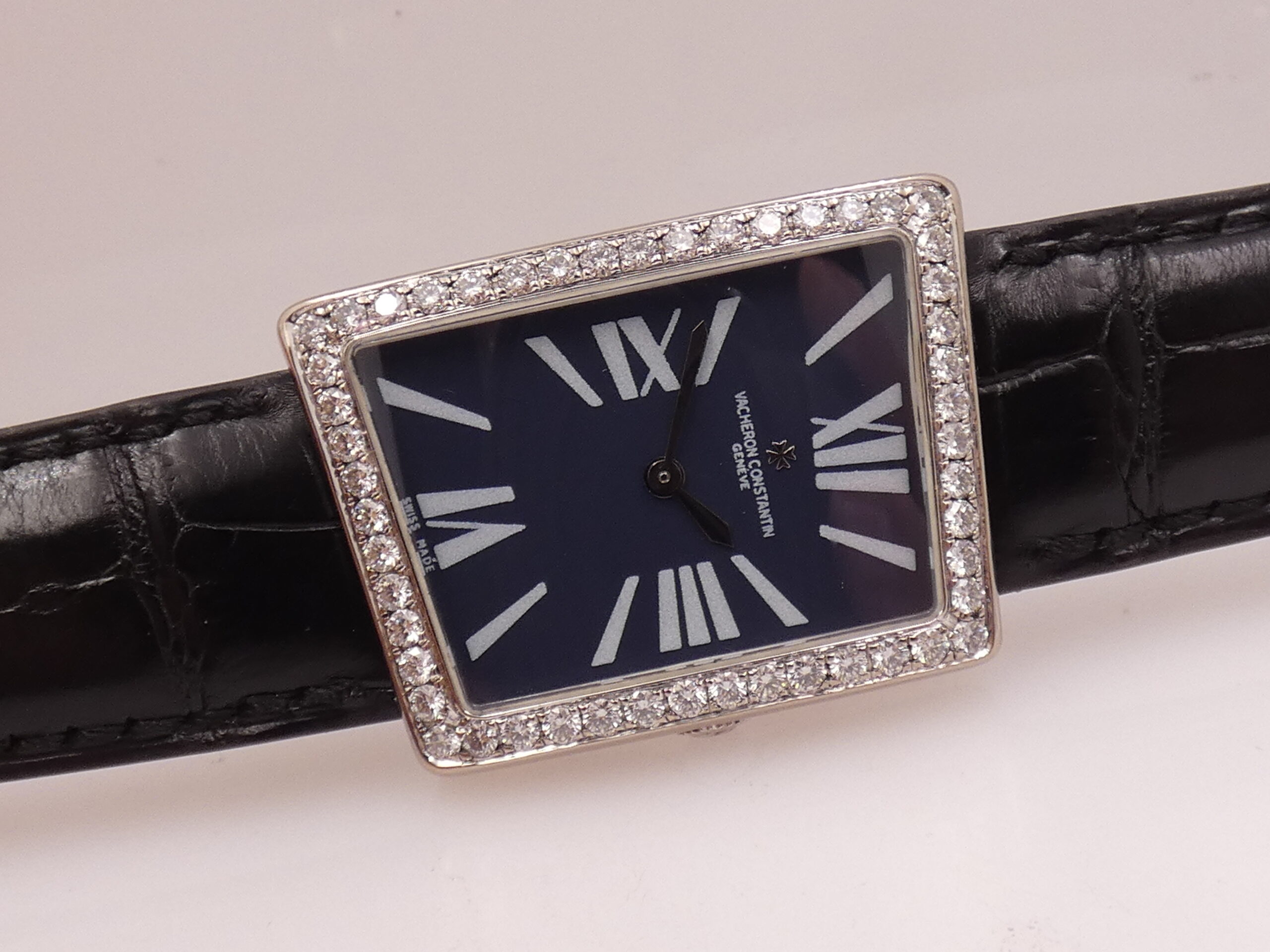 Vacheron Constantin 1972 MCMLXXII Asymmetric Diamonds Bezel Oro Bianco 18Kt Blue Dial TOP CONDITION 37010/000G Manuale FULL SET - immagine 8