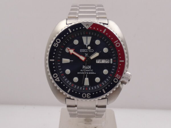 Seiko Prospex PADI Turtle Automatic Day-Date BOX&PAPERS Pepsi Bezel Anno 2024 Edizione Speciale