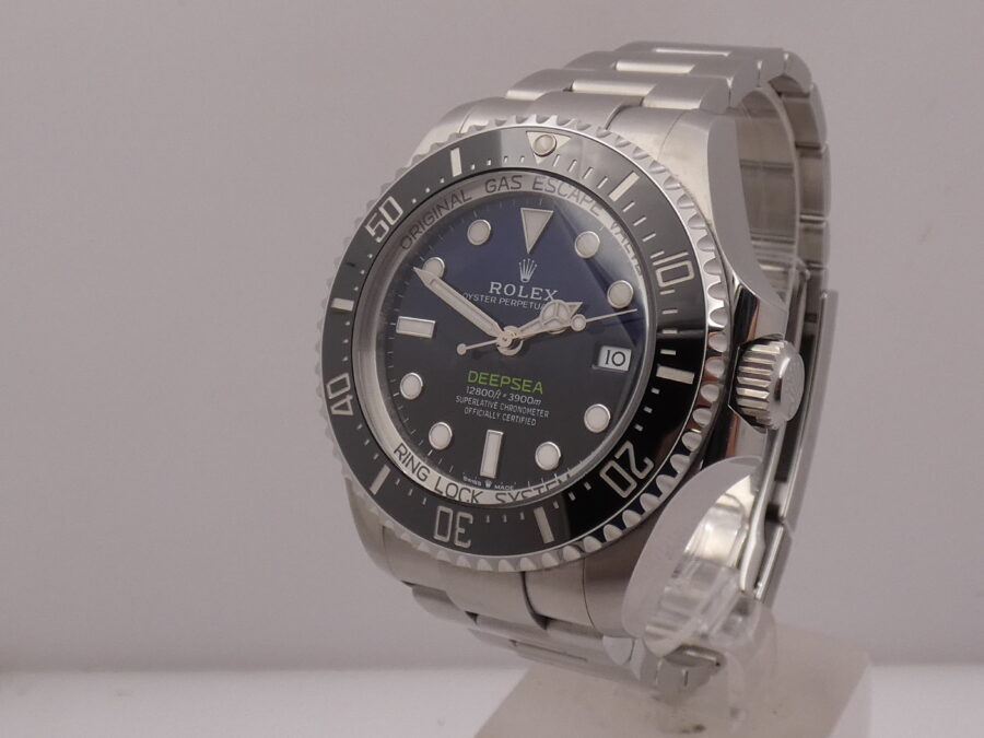 Rolex Sea-Dweller Deepsea James Cameron 136660 BOX&PAPERS Italia MARCH 2025 LIKE NEW With Some Stickers - immagine 9