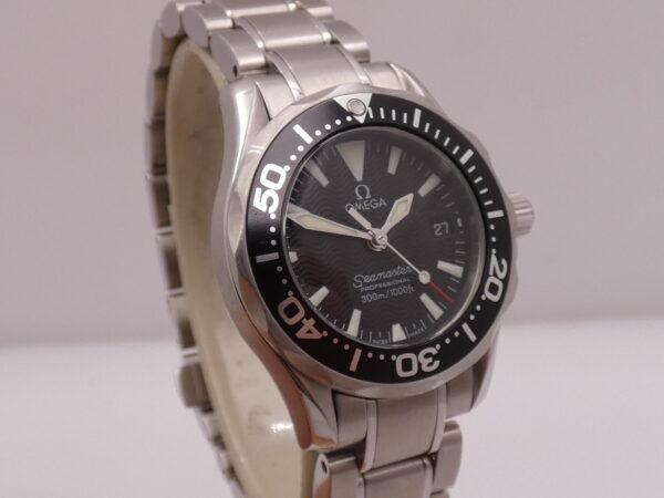 Omega Seamaster Professional 300m With PAPERS 2284.50.00 Anno 2020 Braccialato TOP For Ladies