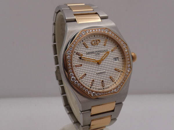 Girard Perregaux Laureato 34 Diamonds Bezel 0.82ct Acciaio & Oro Rosa 18Kt With PAPERS YEAR 2017 TOP CONDITION 56 Factory Diamonds FOR Ladies Ref. 80189D56A132-56A