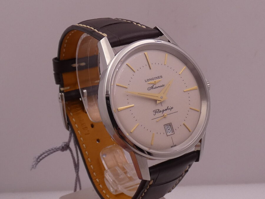 Longines Flagship Heritage L4.795.4 NEW BOX PAPERS & TAG PRICE Automatico Anno 2025 Mai Indossato - immagine 10