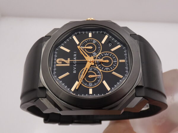 Cronografo Bulgari Octo Velocissimo Ultranero BOX&PAPERS TOP CONDITION Automatico Anno 2018 Acciaio& DLC Nero Calibro El Primero Ref. 102630