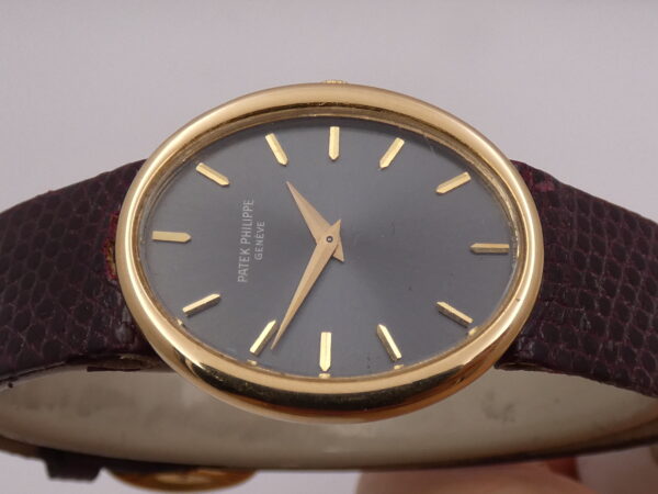 Patek Philippe Golden Ellipse Lady 4225 Oro Massiccio 18Kt ANNO 1975 Manuale Vintage