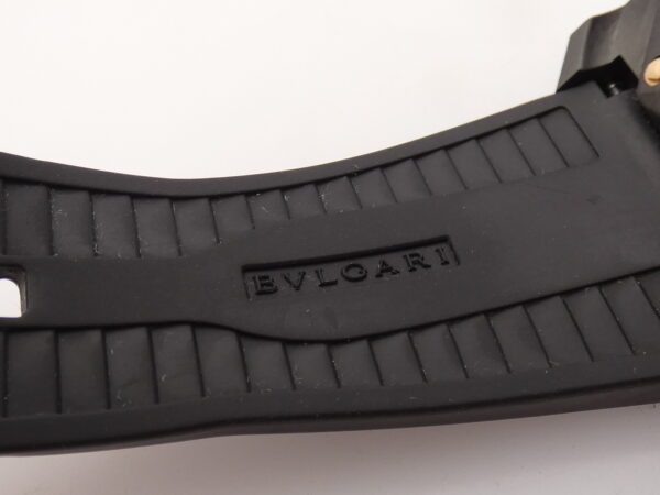 Cronografo Bulgari Octo Velocissimo Ultranero BOX&PAPERS TOP CONDITION Automatico Anno 2018 Acciaio& DLC Nero Calibro El Primero Ref. 102630