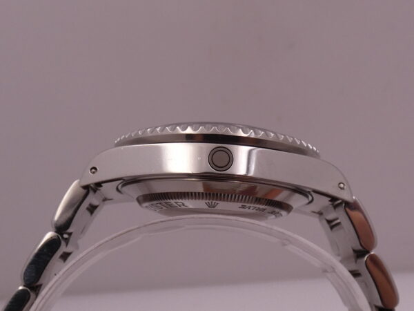 Rolex Sea-Dweller 4000 16600 BOX PAPERS & TAG PRICE Anno 2002 MAI LUCIDATO Automatico Acciaio SERVICED IN ROLEX Settembre 2020