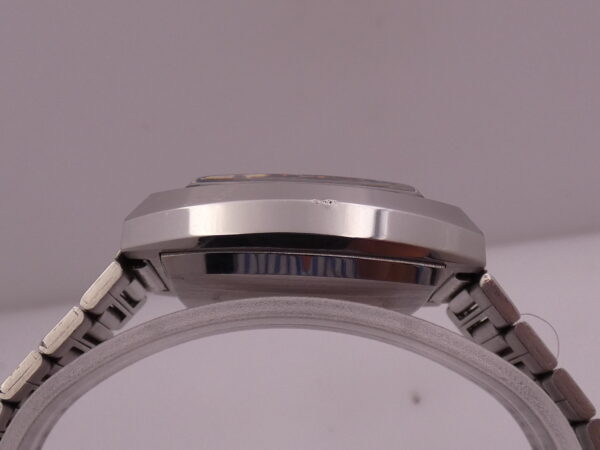 Avia Matic Day-Date ANNI '70 Automatico Acciaio Blue Dial Vintage